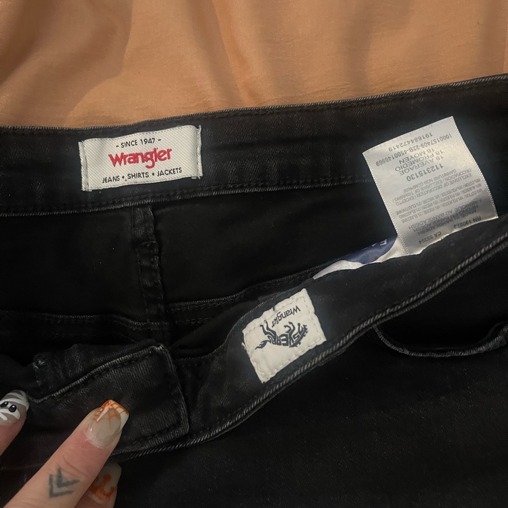 Wrangler Dark Denim Pants